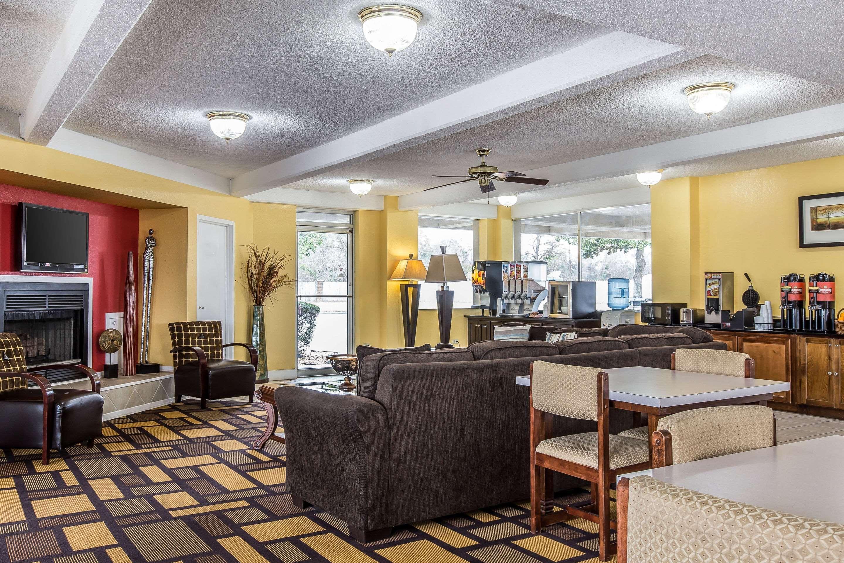 Econo Lodge Byron Ngoại thất bức ảnh