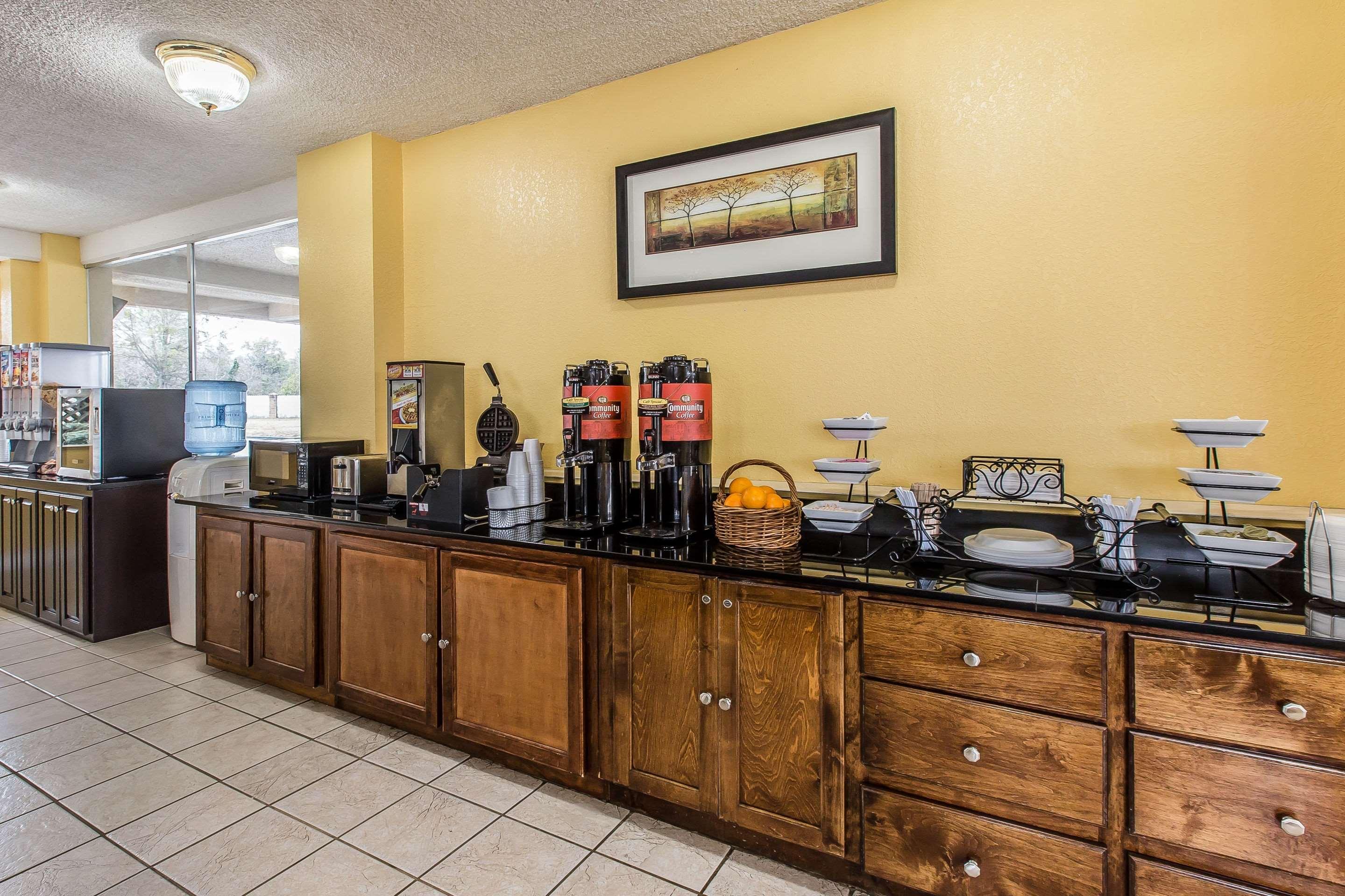 Econo Lodge Byron Ngoại thất bức ảnh