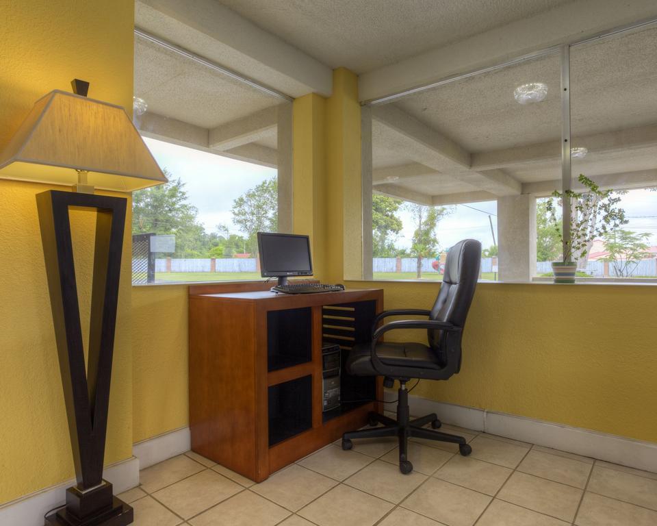 Econo Lodge Byron Ngoại thất bức ảnh